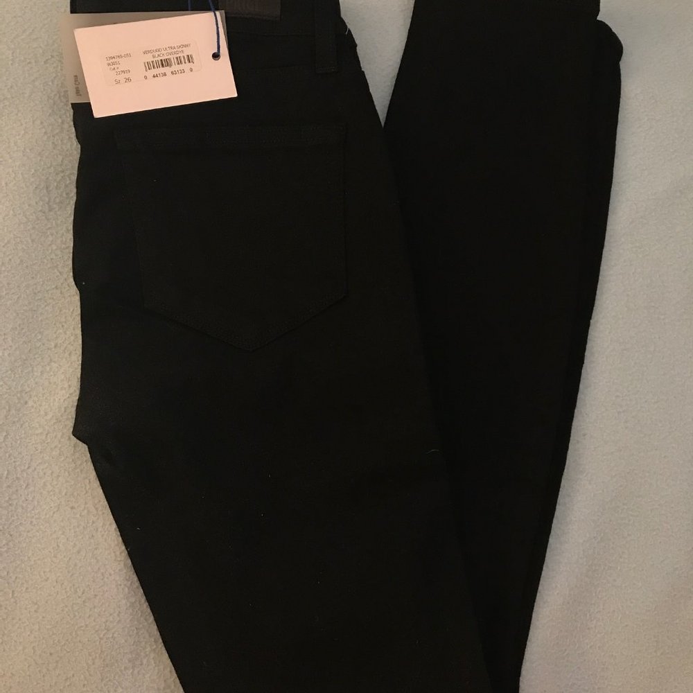 NWT PAIGE Verdugo Skinny Jeans Size 26 Black